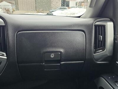 2015 Chevrolet Silverado 1500 LT Z71 - Photo 31 - De Pere, WI 54115