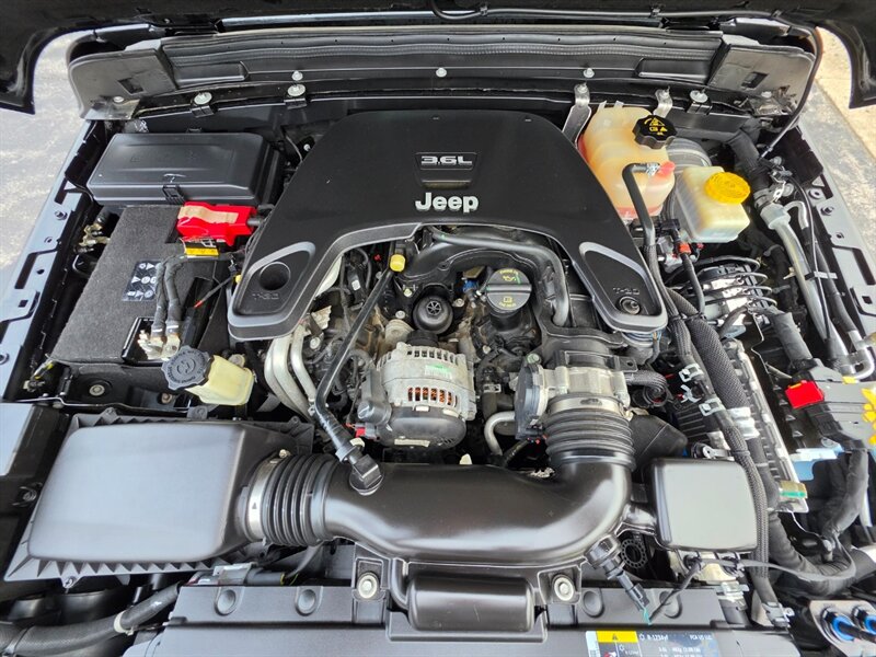 2020 Jeep Wrangler Unlimited Freedom - Photo 15 - De Pere, WI 54115