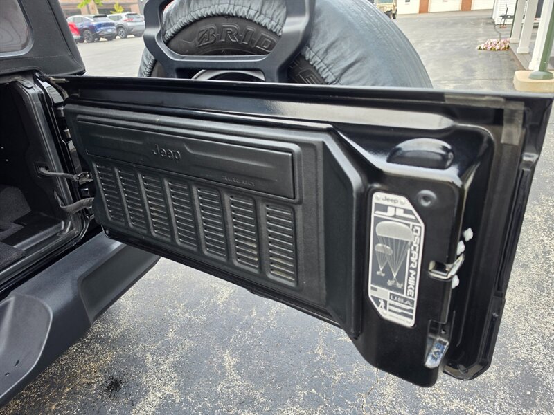 2020 Jeep Wrangler Unlimited Freedom - Photo 29 - De Pere, WI 54115