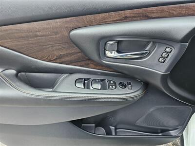 2024 Nissan Murano Platinum   - Photo 19 - De Pere, WI 54115