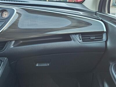 2020 Buick Envision Essence   - Photo 31 - De Pere, WI 54115