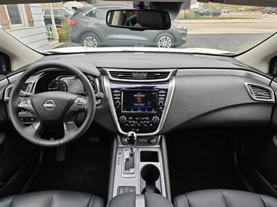 2023 Nissan Murano SV   - Photo 4 - De Pere, WI 54115