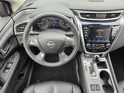 2023 Nissan Murano SV   - Photo 5 - De Pere, WI 54115