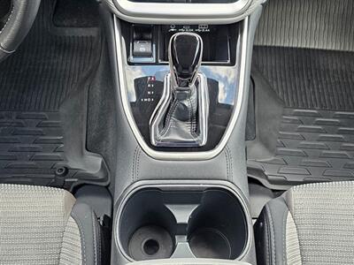 2025 Subaru Outback Premium   - Photo 27 - De Pere, WI 54115