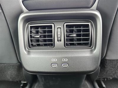 2023 Toyota Crown XLE   - Photo 14 - De Pere, WI 54115