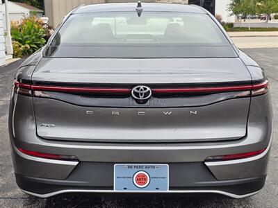 2023 Toyota Crown XLE   - Photo 23 - De Pere, WI 54115