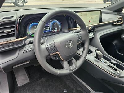 2023 Toyota Crown XLE   - Photo 27 - De Pere, WI 54115