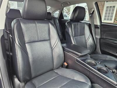 2017 Toyota Avalon XLE Plus   - Photo 14 - De Pere, WI 54115