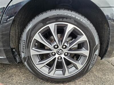 2017 Toyota Avalon XLE Plus   - Photo 42 - De Pere, WI 54115