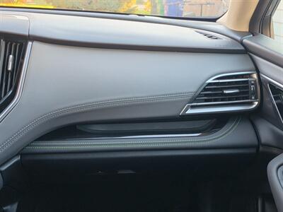 2025 Subaru Outback Onyx Edition   - Photo 31 - De Pere, WI 54115