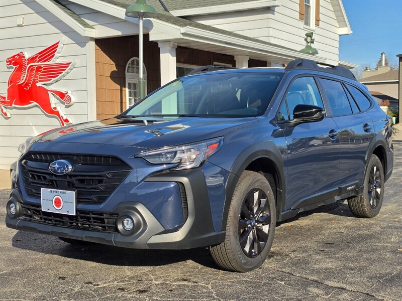 2025 Subaru Outback Onyx Edition   - Photo 1 - De Pere, WI 54115