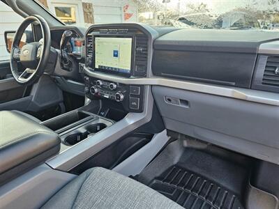 2022 Ford F-150 XLT   - Photo 11 - De Pere, WI 54115