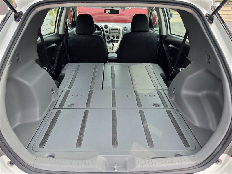 2009 Toyota Matrix - Photo 16 - De Pere, WI 54115
