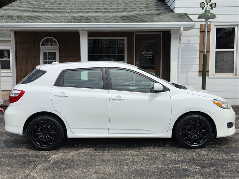 2009 Toyota Matrix  