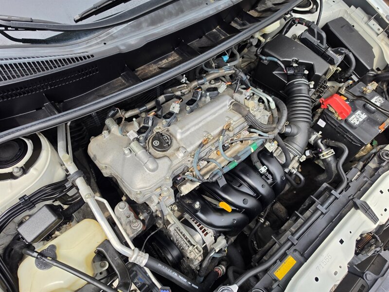 2009 Toyota Matrix - Photo 38 - De Pere, WI 54115