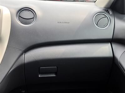 2009 Toyota Matrix - Photo 30 - De Pere, WI 54115