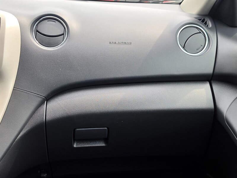 2009 Toyota Matrix - Photo 30 - De Pere, WI 54115