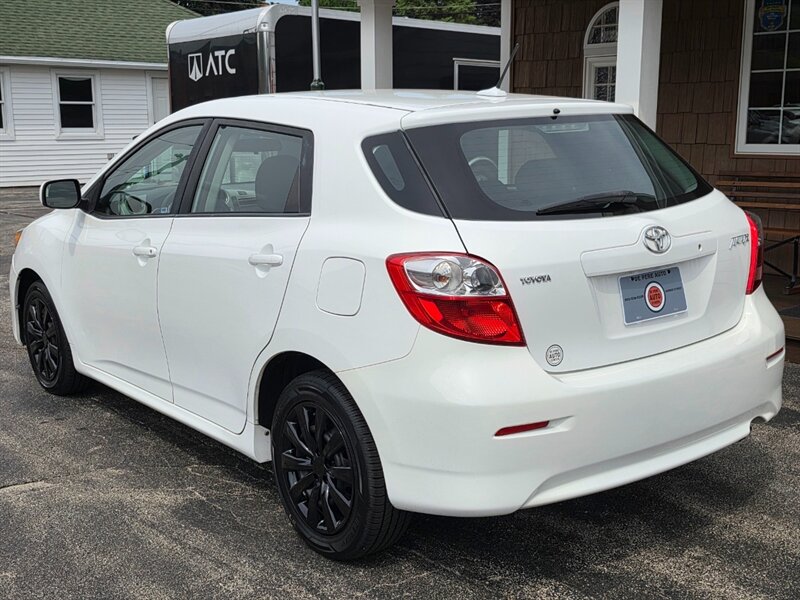 2009 Toyota Matrix - Photo 23 - De Pere, WI 54115