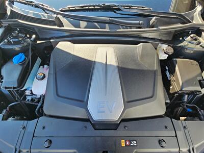 2023 Kia EV6 Wind   - Photo 20 - De Pere, WI 54115