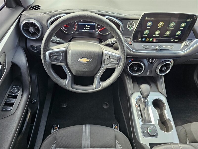 2023 Chevrolet Blazer LT - Photo 5 - De Pere, WI 54115