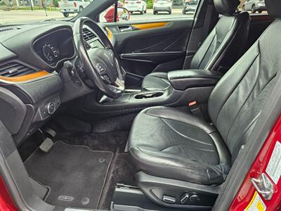 2017 Lincoln MKC Reserve   - Photo 5 - De Pere, WI 54115