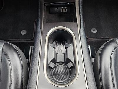 2017 Lincoln MKC Reserve   - Photo 11 - De Pere, WI 54115