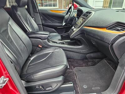 2017 Lincoln MKC Reserve   - Photo 13 - De Pere, WI 54115