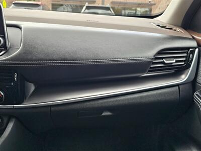 2023 Nissan Rogue SV   - Photo 29 - De Pere, WI 54115