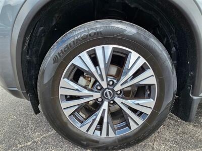 2023 Nissan Rogue SV   - Photo 36 - De Pere, WI 54115