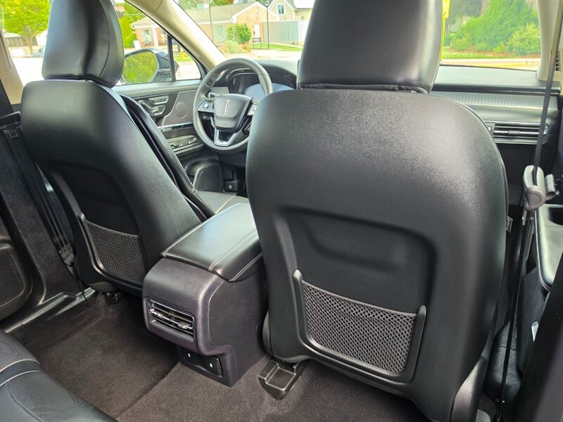 2023 Lincoln Corsair Standard - Photo 14 - De Pere, WI 54115
