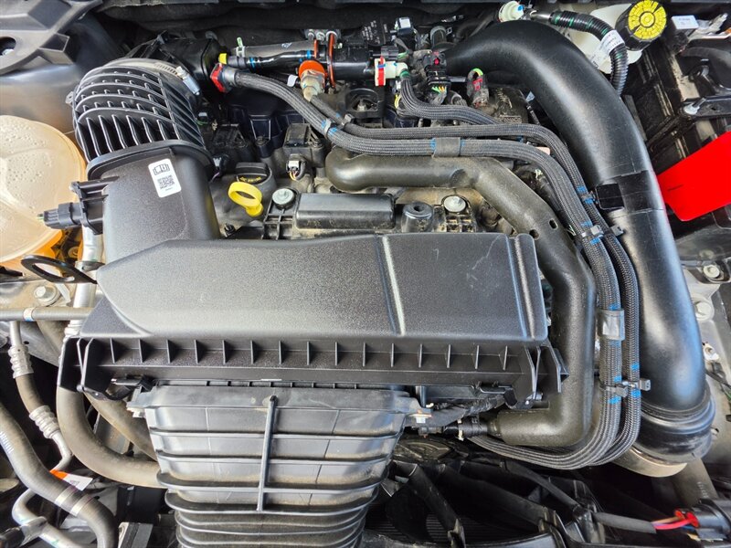 2023 Lincoln Corsair Standard - Photo 36 - De Pere, WI 54115