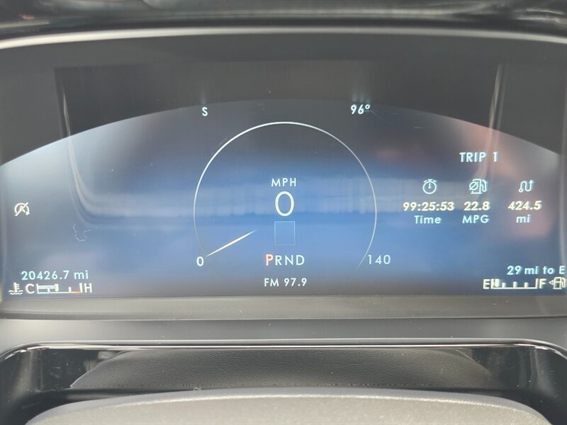 2023 Lincoln Corsair Standard - Photo 6 - De Pere, WI 54115