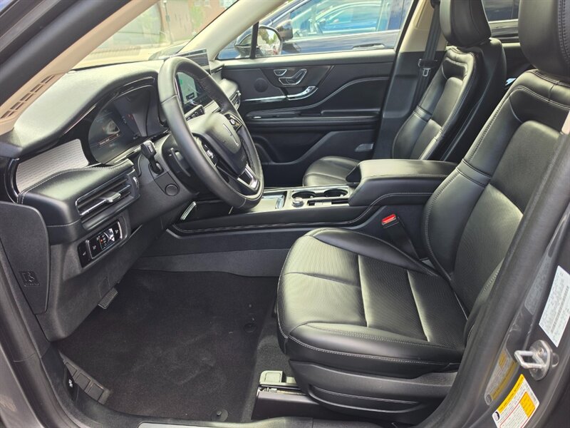 2023 Lincoln Corsair Standard - Photo 3 - De Pere, WI 54115