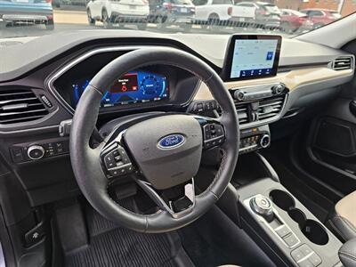 2022 Ford Escape Titanium   - Photo 27 - De Pere, WI 54115