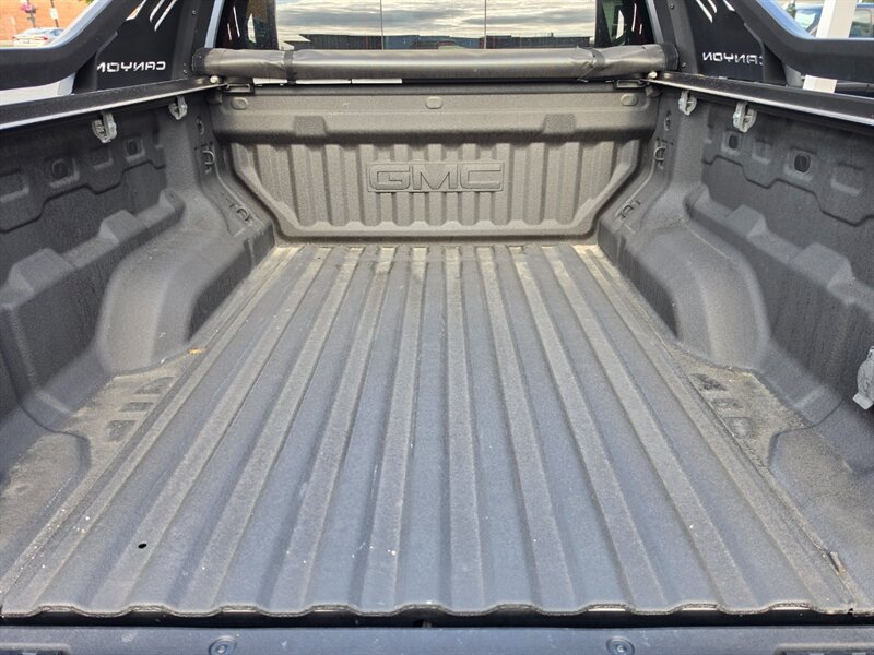 2023 GMC Canyon AT4 - Photo 35 - De Pere, WI 54115