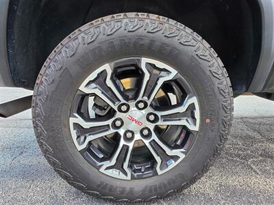 2023 GMC Canyon AT4 - Photo 43 - De Pere, WI 54115