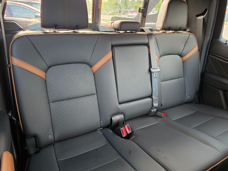 2023 GMC Canyon AT4 - Photo 16 - De Pere, WI 54115