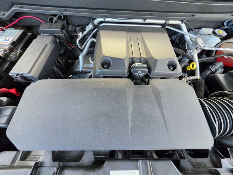 2023 GMC Canyon AT4 - Photo 38 - De Pere, WI 54115