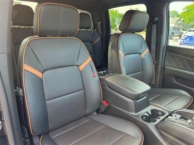 2023 GMC Canyon AT4 - Photo 13 - De Pere, WI 54115