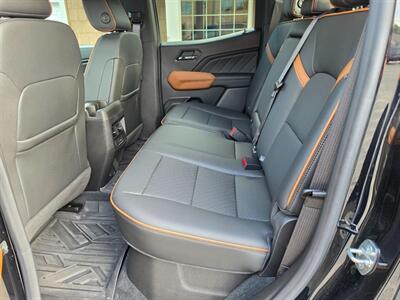 2023 GMC Canyon AT4 - Photo 15 - De Pere, WI 54115