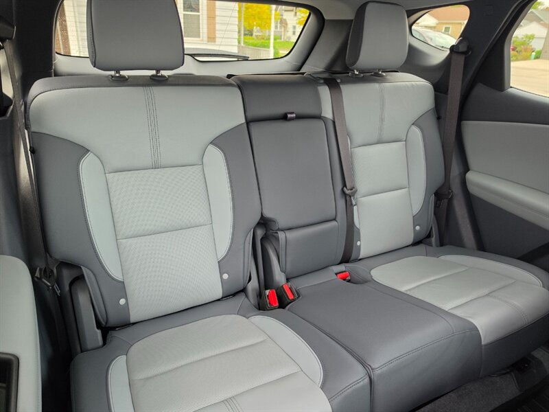 2019 Chevrolet Blazer Base 3LT - Photo 17 - De Pere, WI 54115
