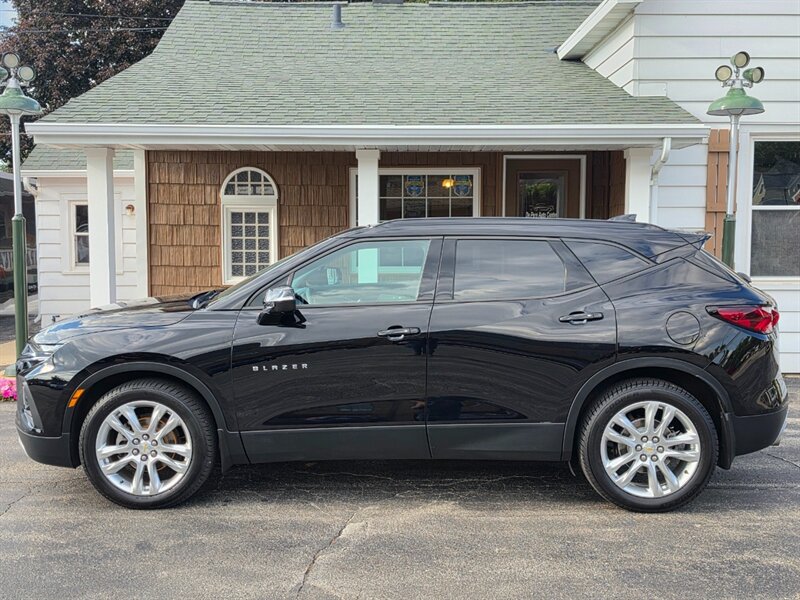 2019 Chevrolet Blazer Base 3LT - Photo 12 - De Pere, WI 54115