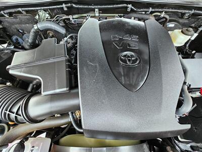 2017 Toyota Tacoma SR V6   - Photo 33 - De Pere, WI 54115