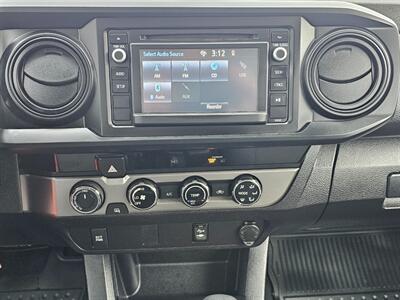 2017 Toyota Tacoma SR V6   - Photo 8 - De Pere, WI 54115