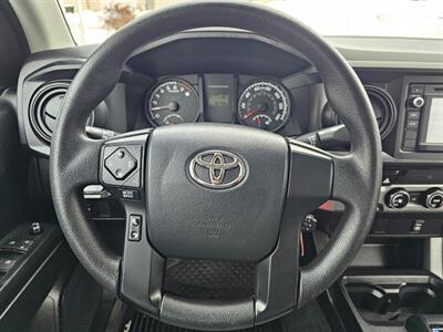2017 Toyota Tacoma SR V6   - Photo 6 - De Pere, WI 54115