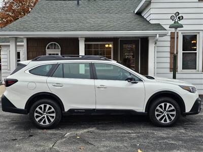 2022 Subaru Outback 2.5i  