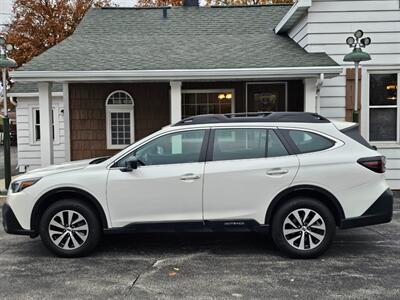 2022 Subaru Outback 2.5i   - Photo 26 - De Pere, WI 54115