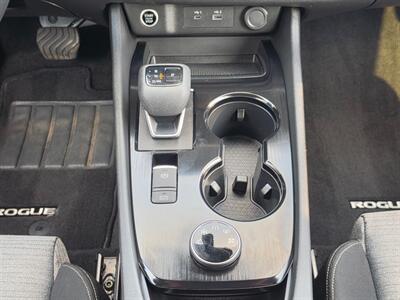 2023 Nissan Rogue SV - Photo 33 - De Pere, WI 54115