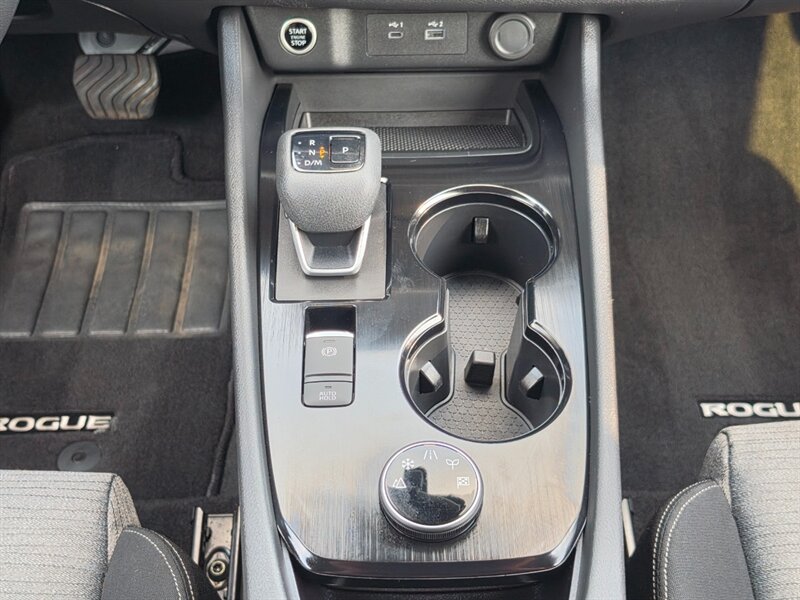2023 Nissan Rogue SV - Photo 33 - De Pere, WI 54115