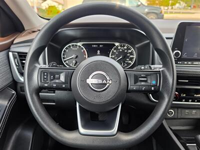 2023 Nissan Rogue SV - Photo 5 - De Pere, WI 54115